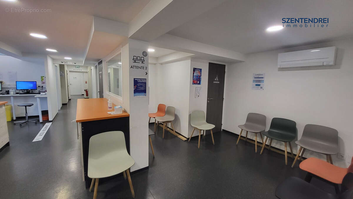 vente szentendrei immobilier pezenas - Commerce à PEZENAS