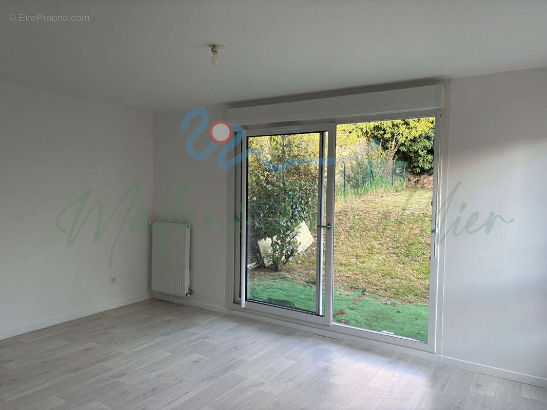 Appartement à BONNIERES-SUR-SEINE