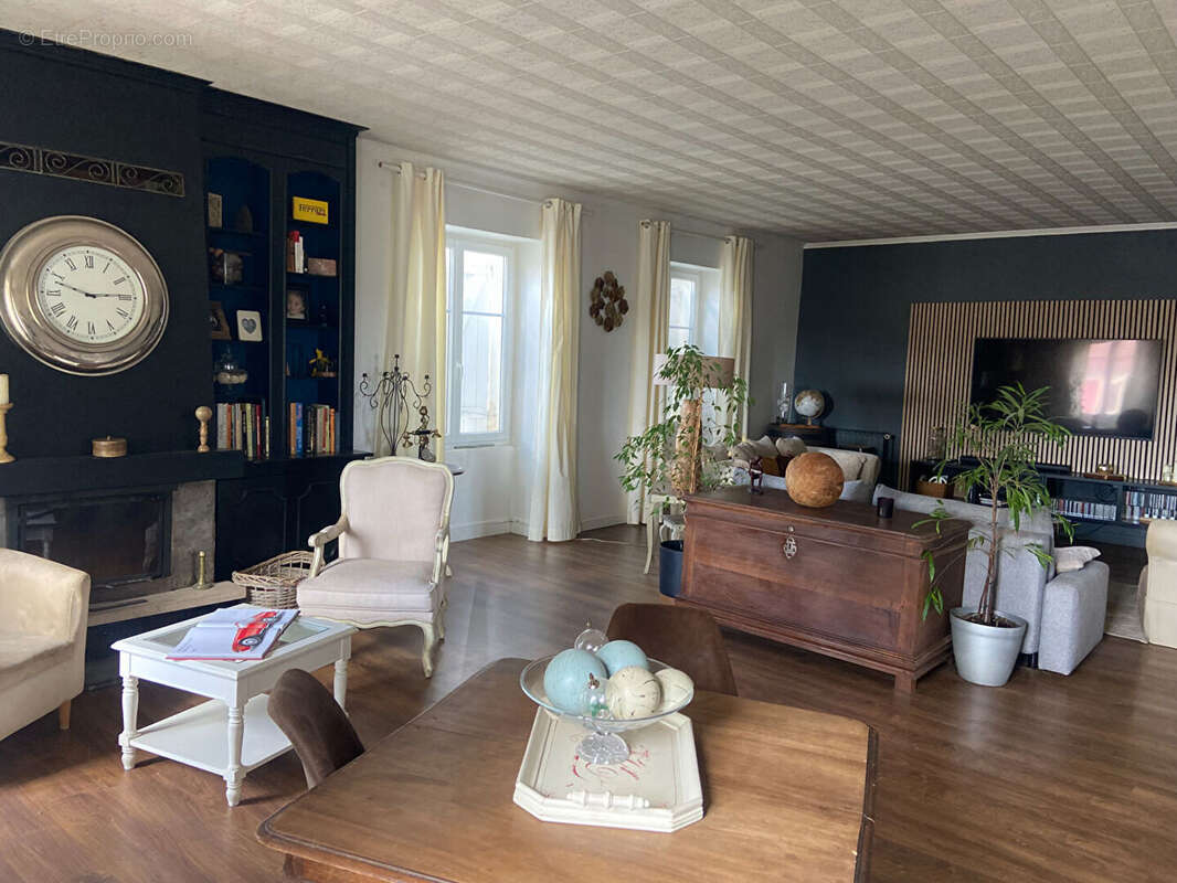 Maison à GERMIGNY-SUR-LOIRE