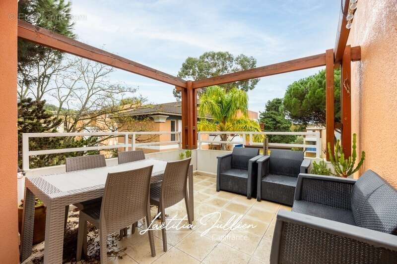 Photo Appartement à Le Lavandou au prix de 175 000€
