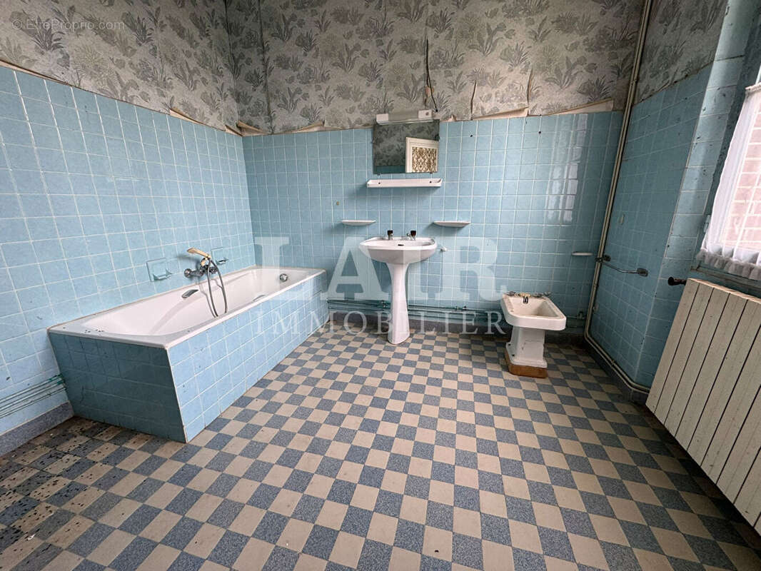 Maison à LONGNY-AU-PERCHE