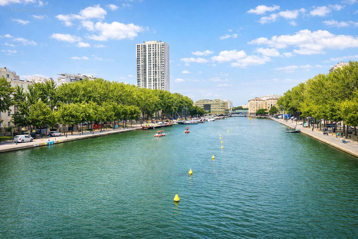 Appartement à PARIS-19E