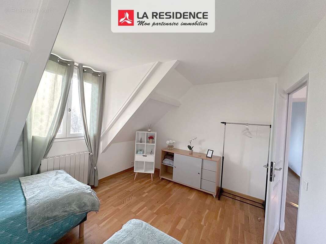 Maison 133 m² à Pierrefitte-Sur-Seine  - photo 7