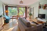 Appartement à L'ETANG-LA-VILLE