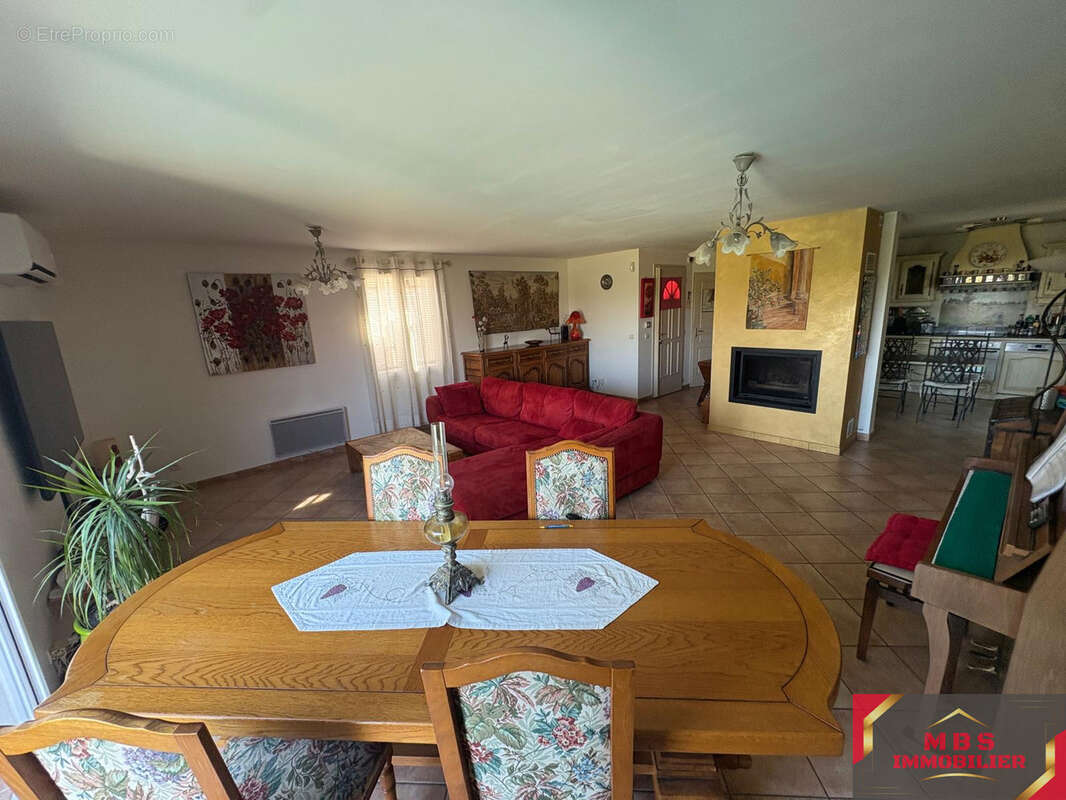 Fraisse-Des-Corbières - Maison 124 m2 + Piscine + Vue Sur le Massif des Corbières - photo 5