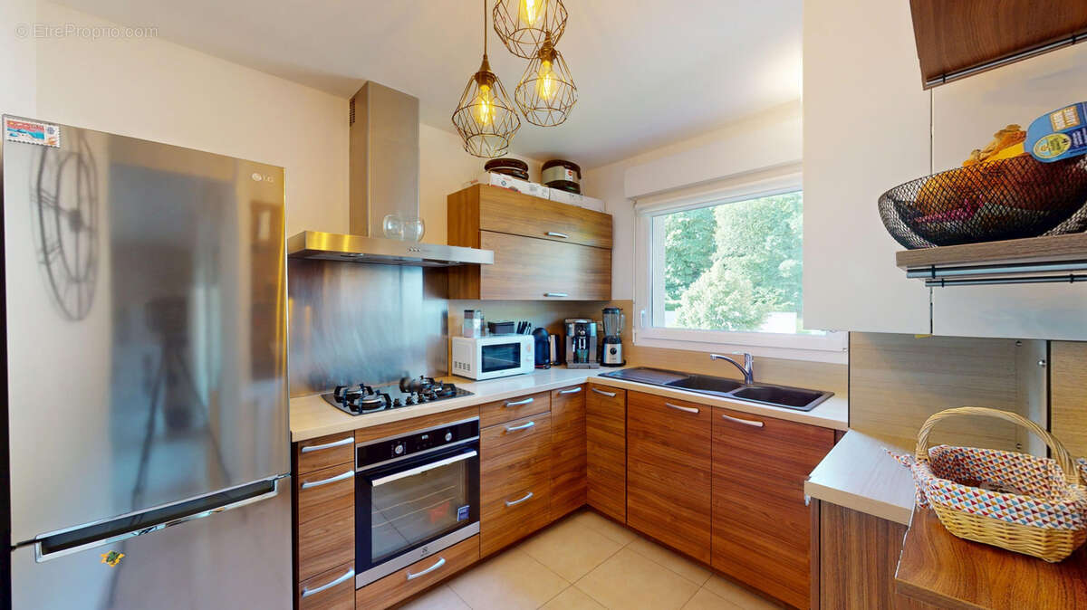 Appartement à ARS-SUR-MOSELLE