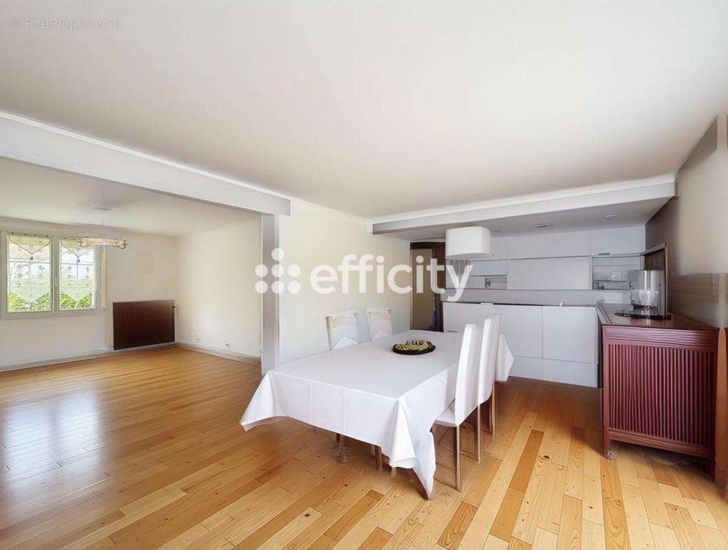 Maison à MOUILLERON-LE-CAPTIF