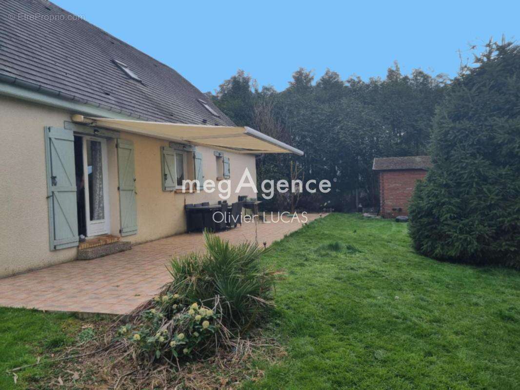 Maison à MANNEVILLE-SUR-RISLE