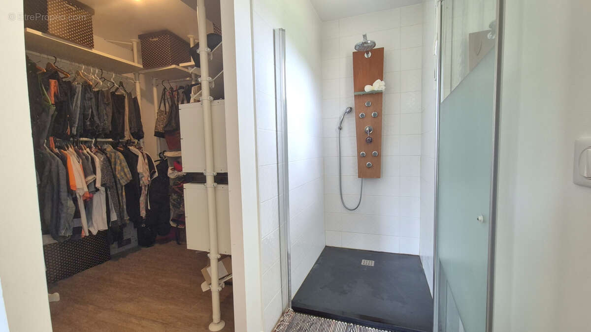 Maison à SAINTE-GEMME-MORONVAL