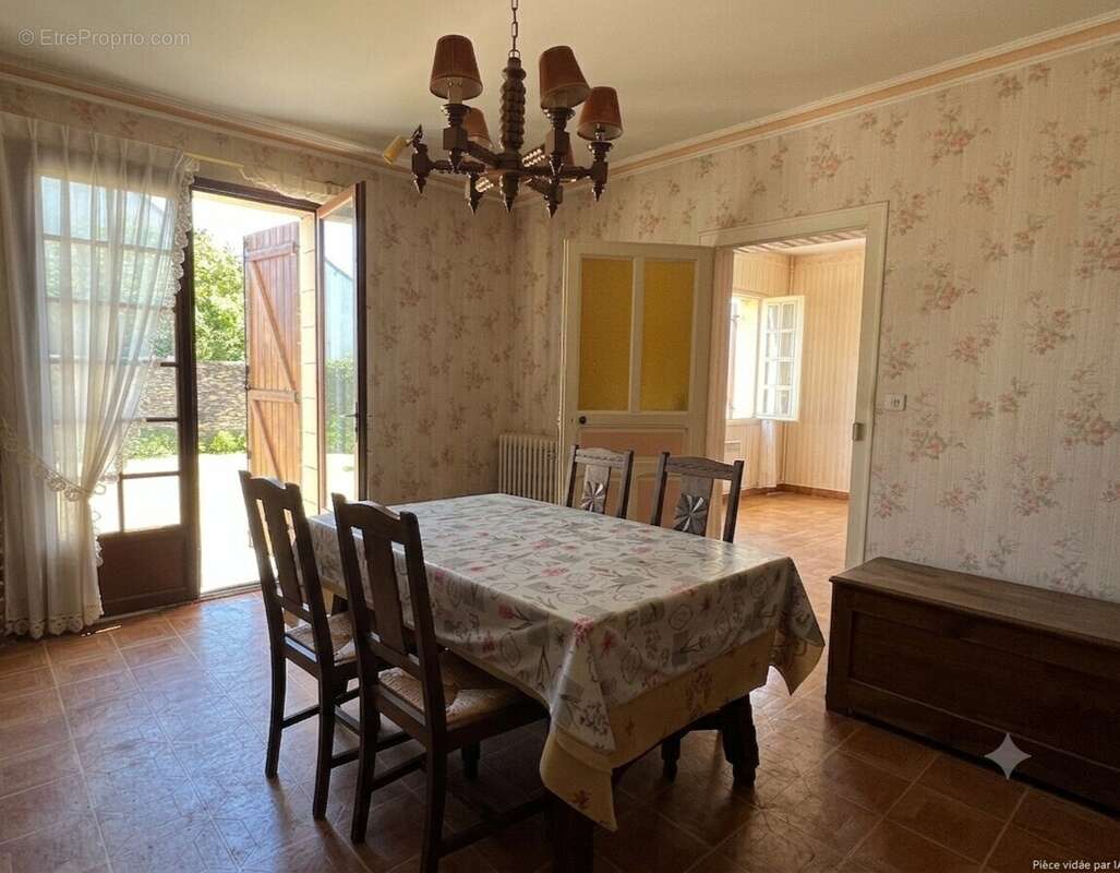 Maison 4 pièces à vendre à Renazé - Réf 3291LC - photo 5