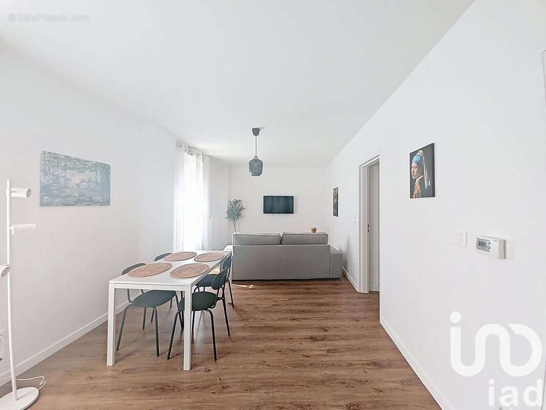 Photo 3 - Appartement à MONTREUIL