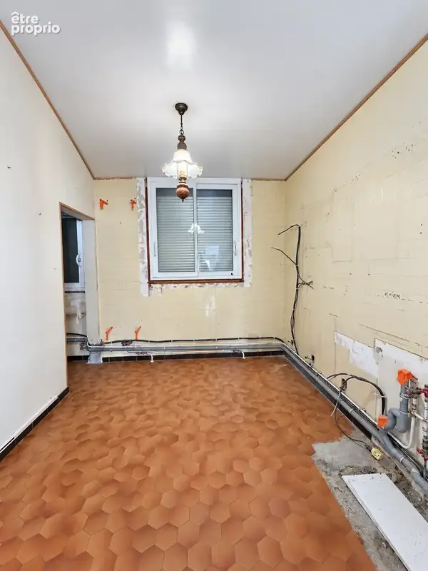 Annemasse centre-ville   appartement t3 -4  de 89 m2   dernier etage -   place de parking et garage - photo 7