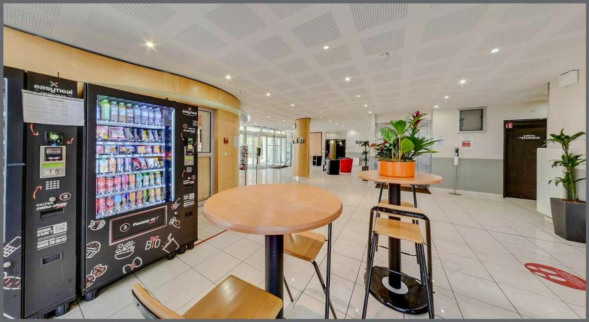 Photo 5 - Appartement à COURBEVOIE