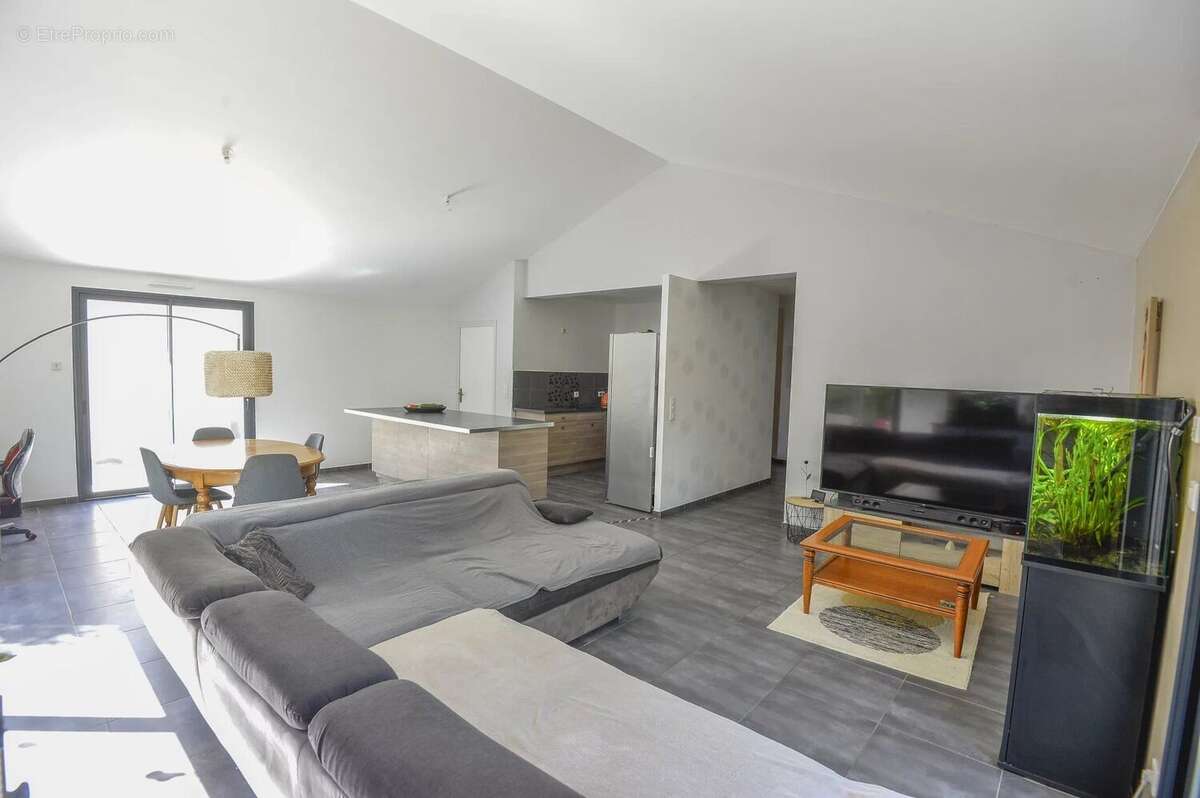 Maison à PONT-SAINT-MARTIN