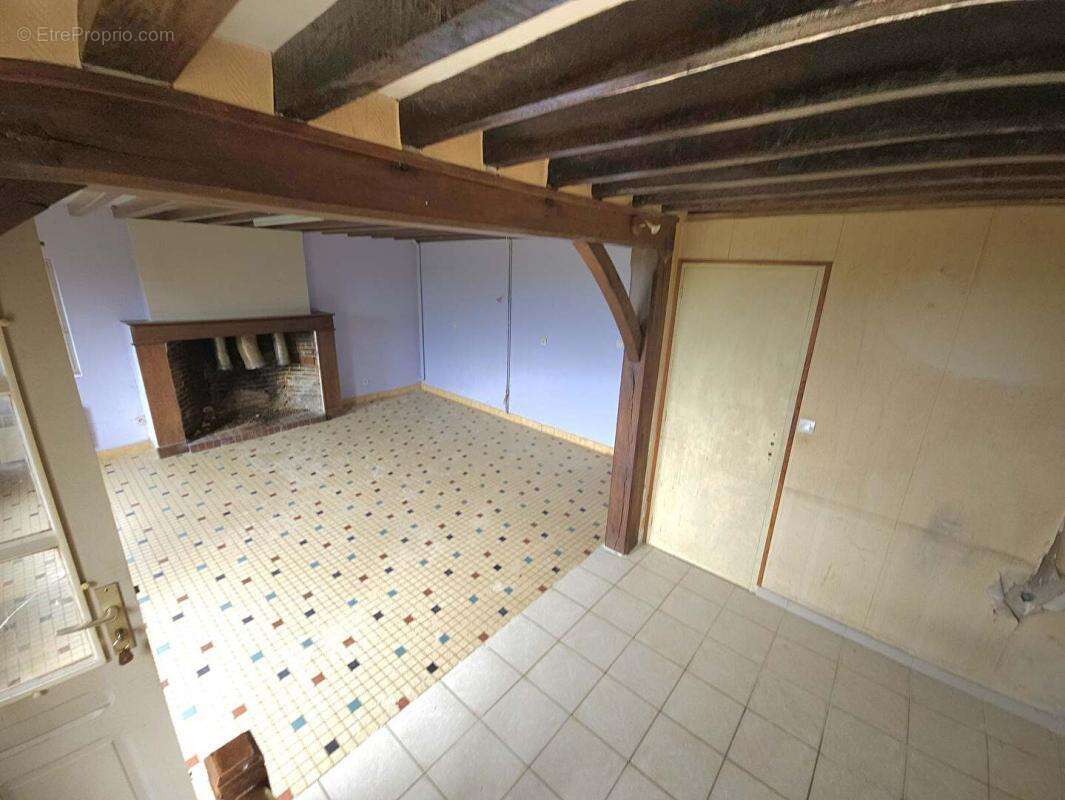 Maison à LA FERRIERE-AU-DOYEN