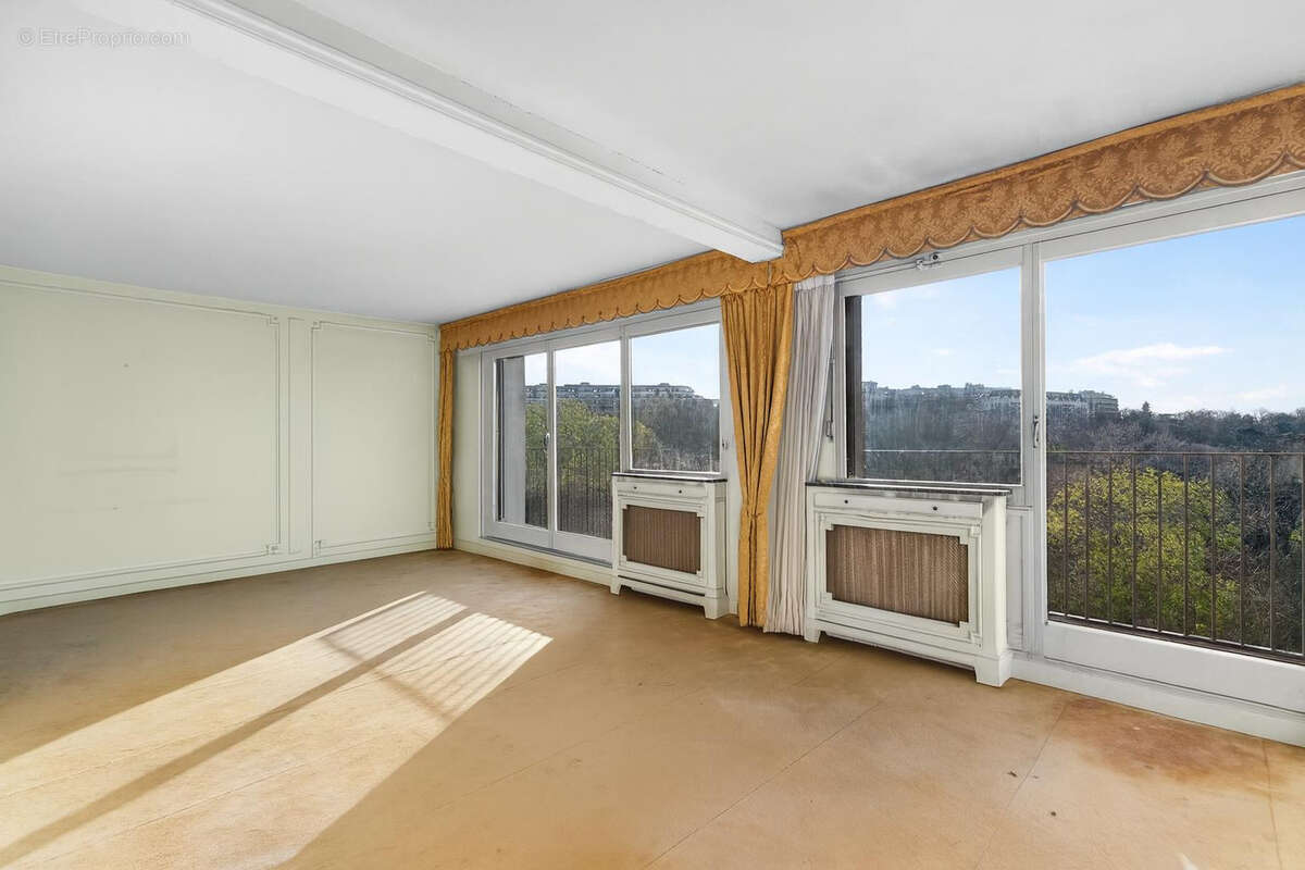 Appartement à PARIS-19E