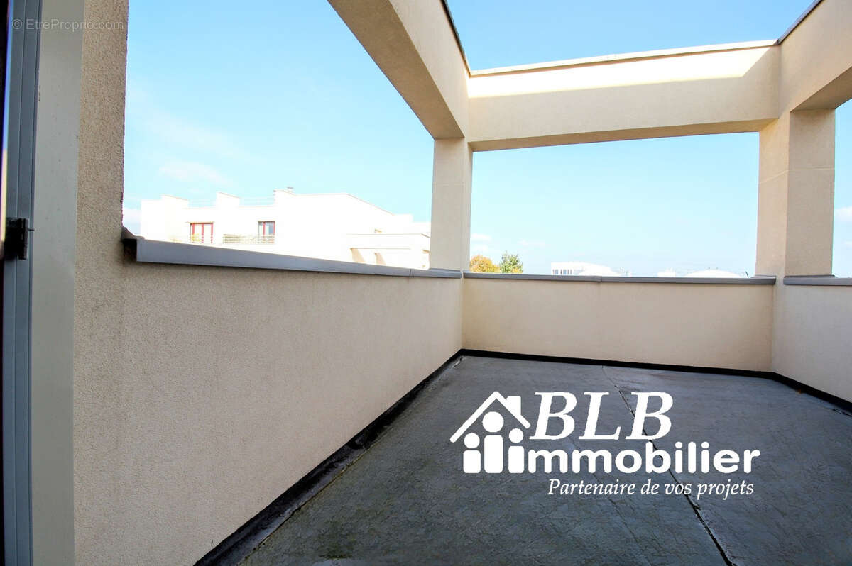 Appartement à MONTIGNY-LE-BRETONNEUX