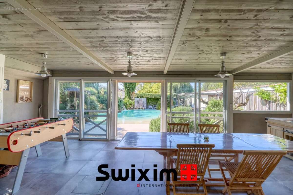 Maison à SAINT-ESTEPHE