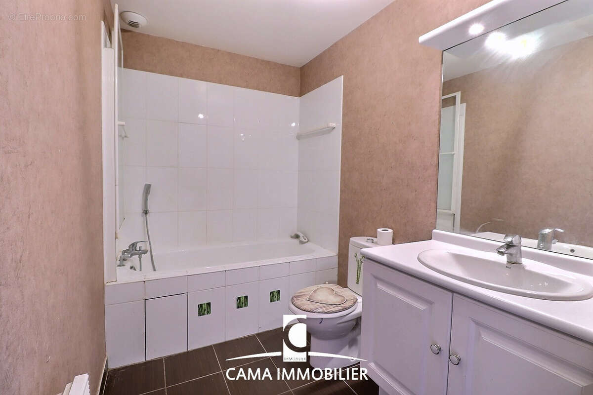 Maison à FONTENAY-LE-FLEURY