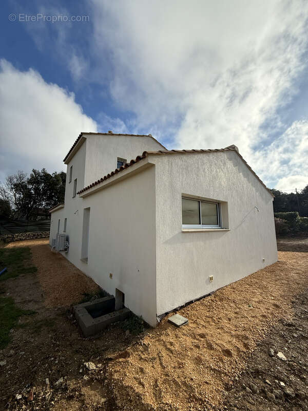 Maison à FORCALQUEIRET