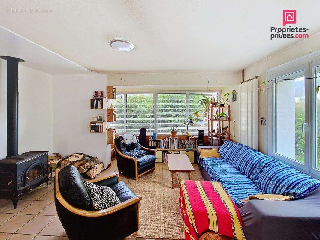 Maison à PLOUGONVEN