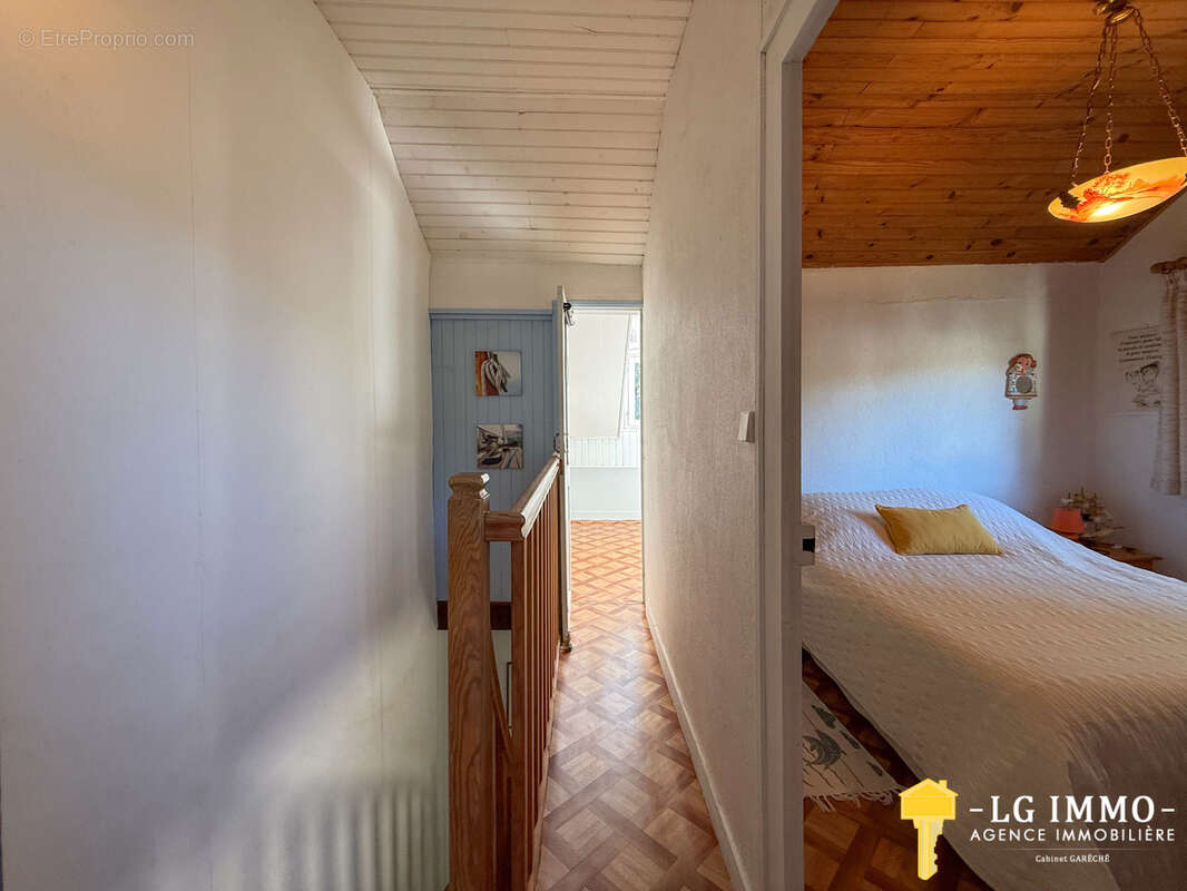 Maison à MESCHERS-SUR-GIRONDE