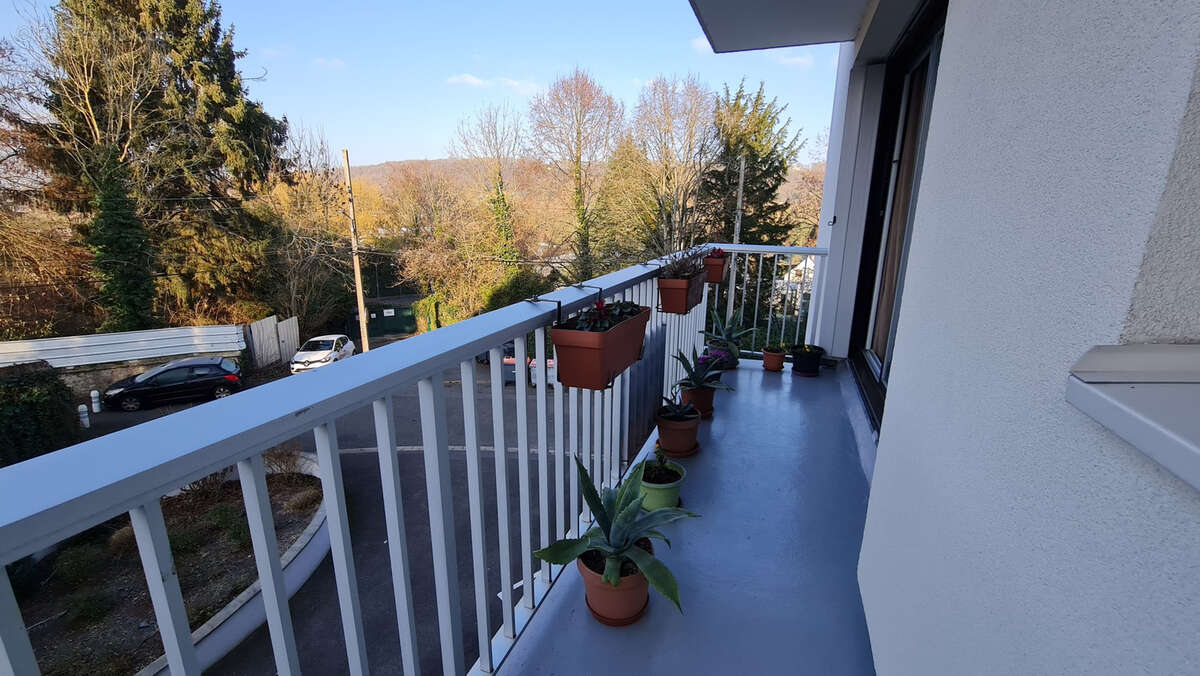 Appartement à BURES-SUR-YVETTE