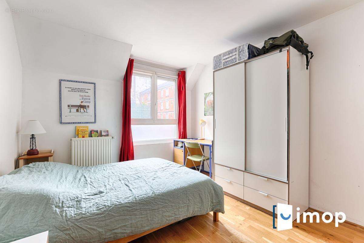 Appartement à PARIS-12E