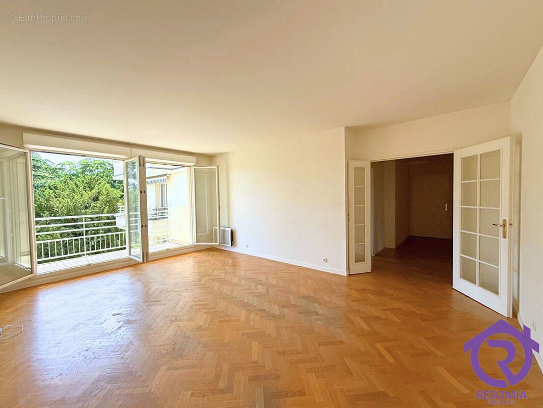 Appartement à CHATILLON