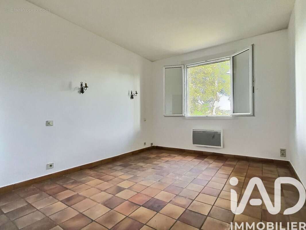 Photo 8 - Maison à CHATEAURENARD