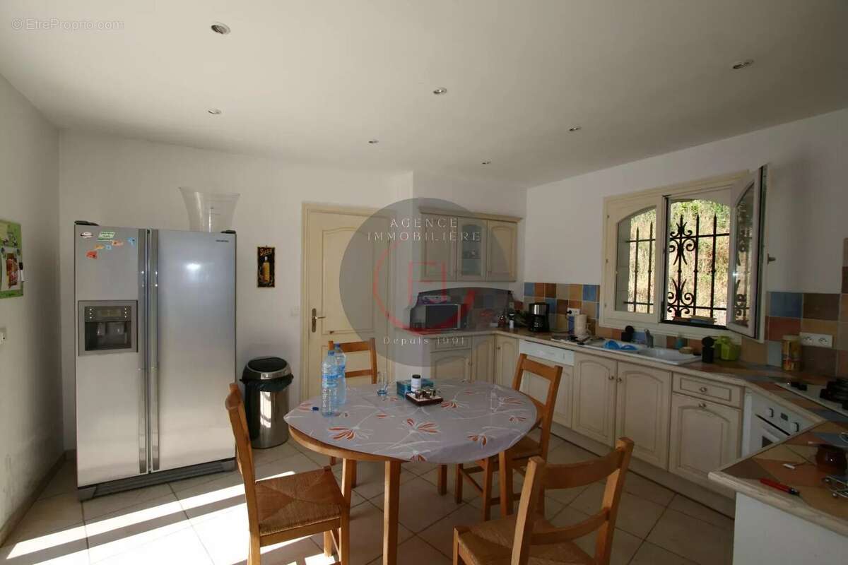 Maison à LES ADRETS-DE-L'ESTEREL