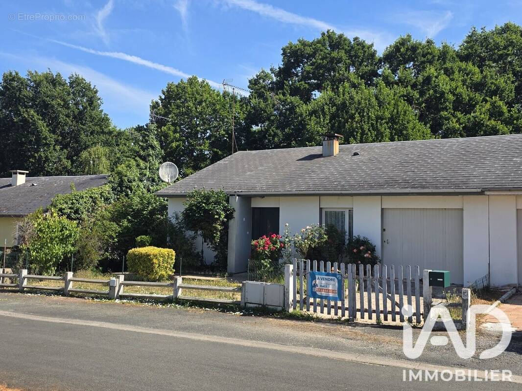 Photo 1 - Maison à BOUCHEMAINE