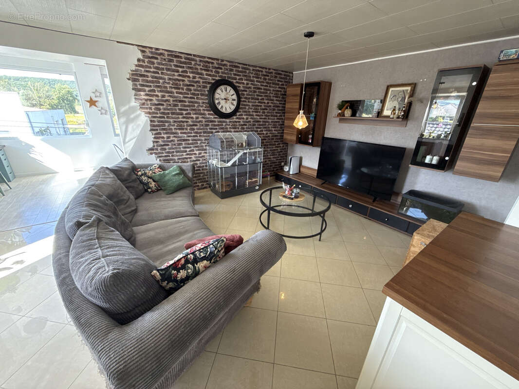 Appartement à HAM-SOUS-VARSBERG