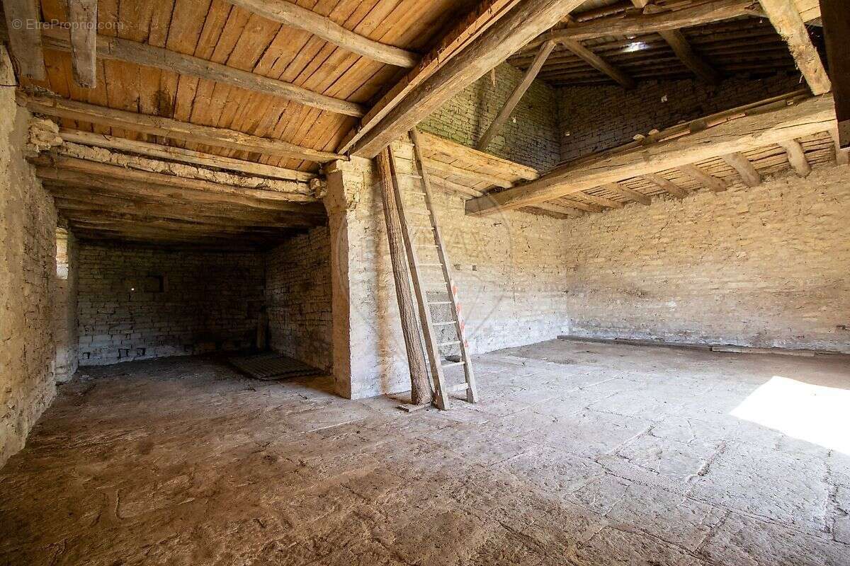 Autre à VERMENTON