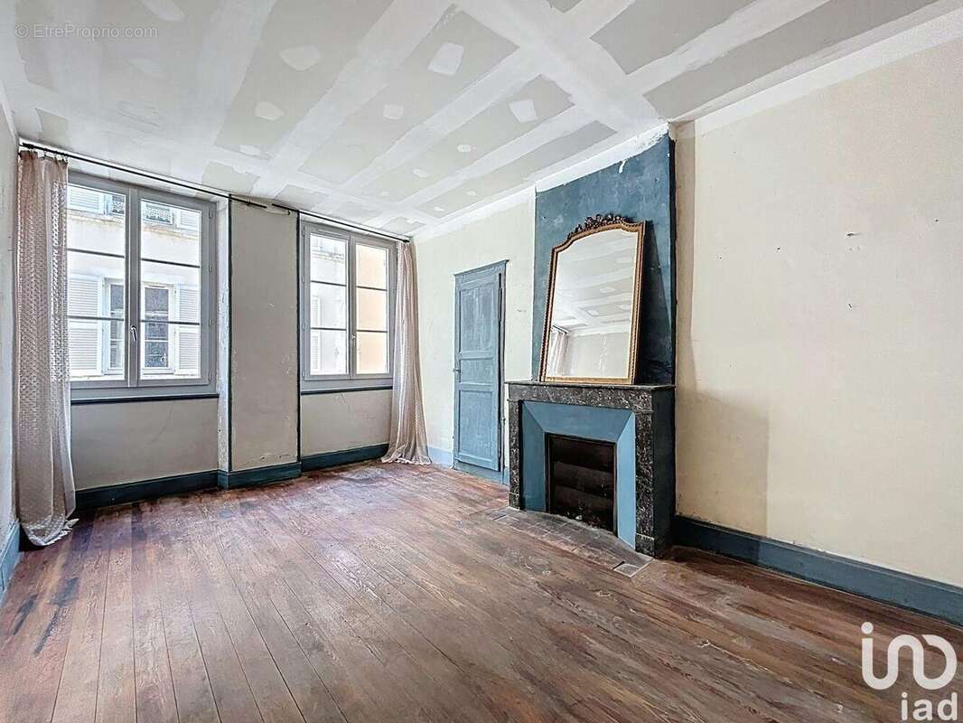 Photo 6 - Commerce à ARGENTON-SUR-CREUSE