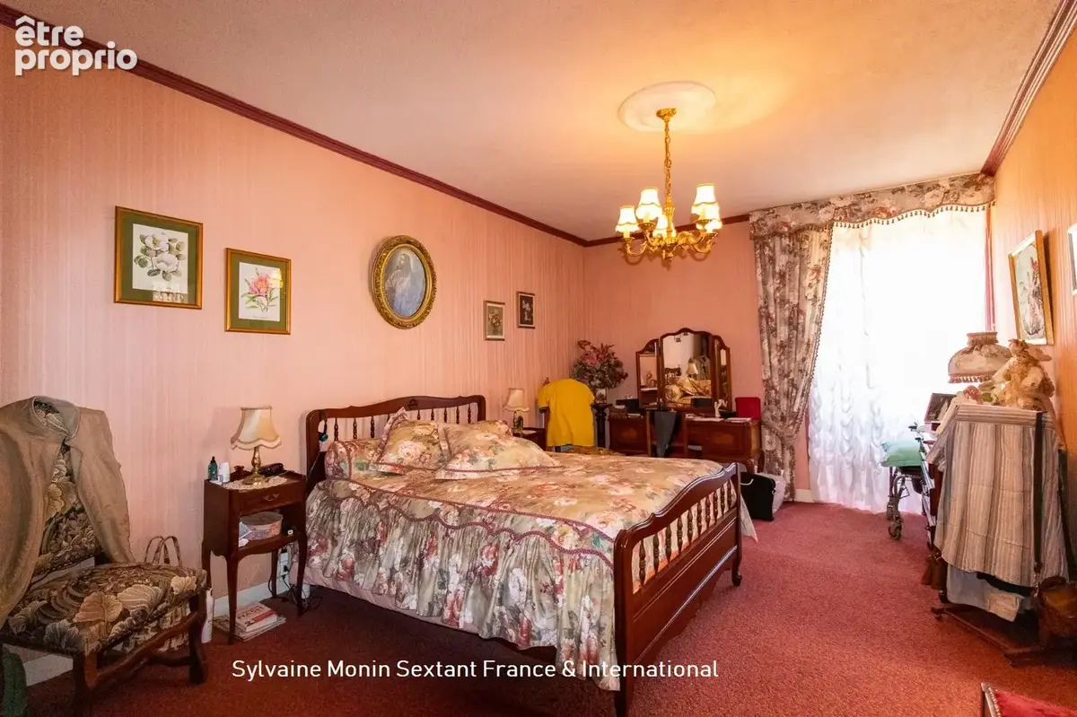 Maison en pierre au coeur d'un bourg paisible du Périgord noir - photo 7