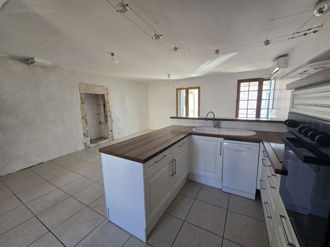 Maison à PRADES-LE-LEZ