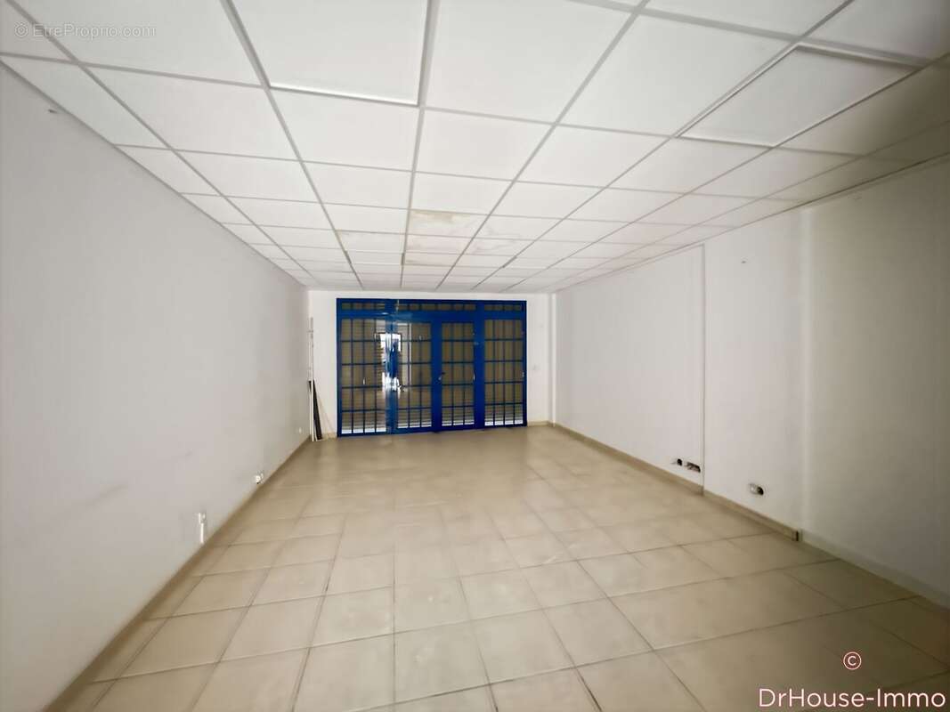 Commerce à SAINT-MARTIN