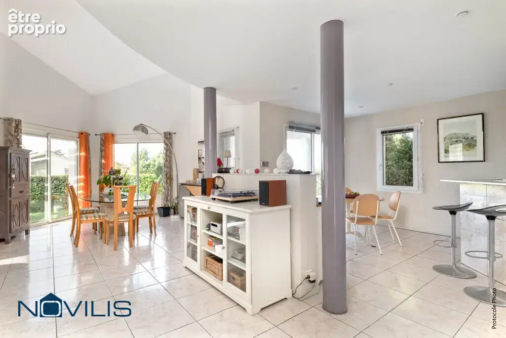 Maison de Type 5 d'architecte de 182 m2 habitables à L'UNION - photo 4