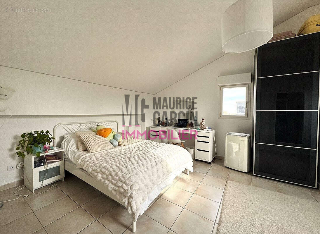 Appartement à L'ISLE-SUR-LA-SORGUE