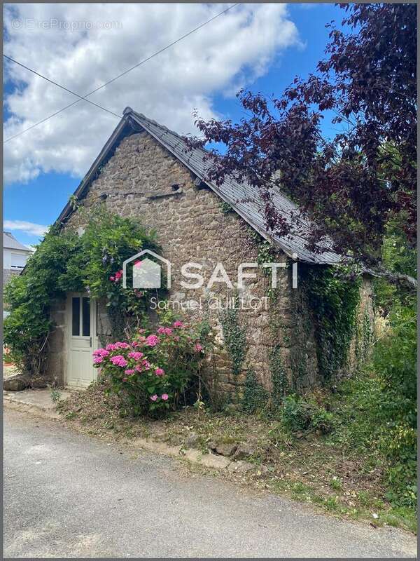 Photo 2 - Maison à LASSAY-LES-CHATEAUX