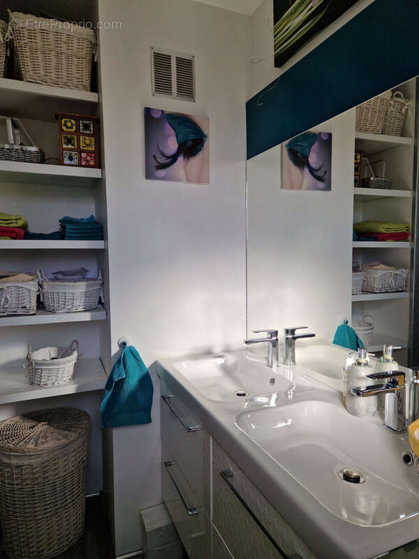 Appartement à TOURNON-SUR-RHONE