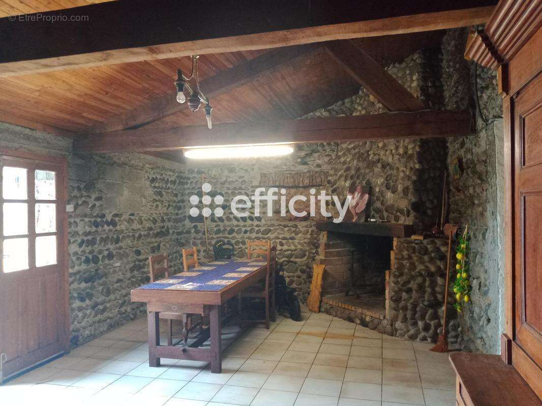 Maison 122 m² à Aurensan  - photo 8