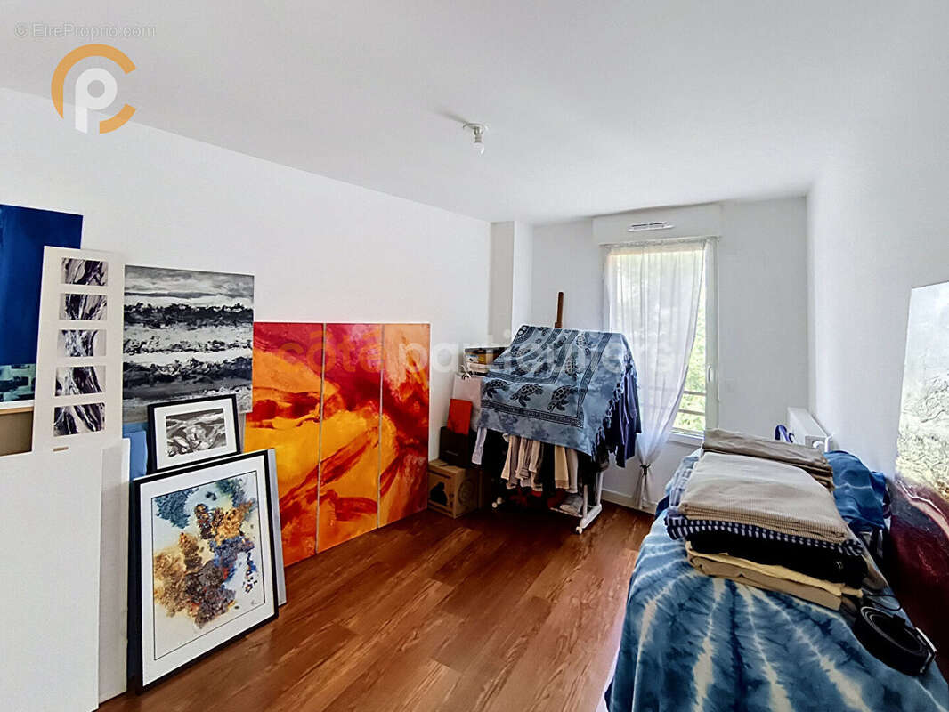 Appartement à IVRY-SUR-SEINE