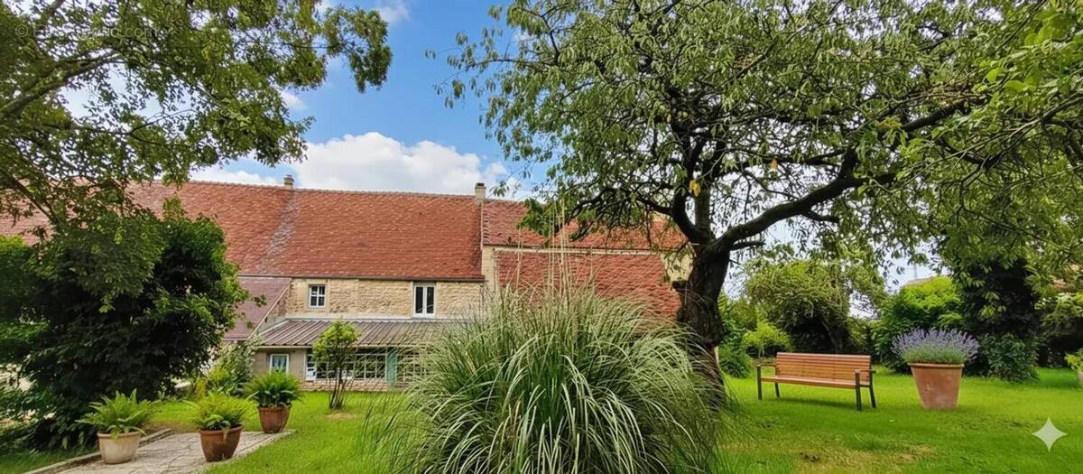 Maison à SILLY-EN-GOUFFERN