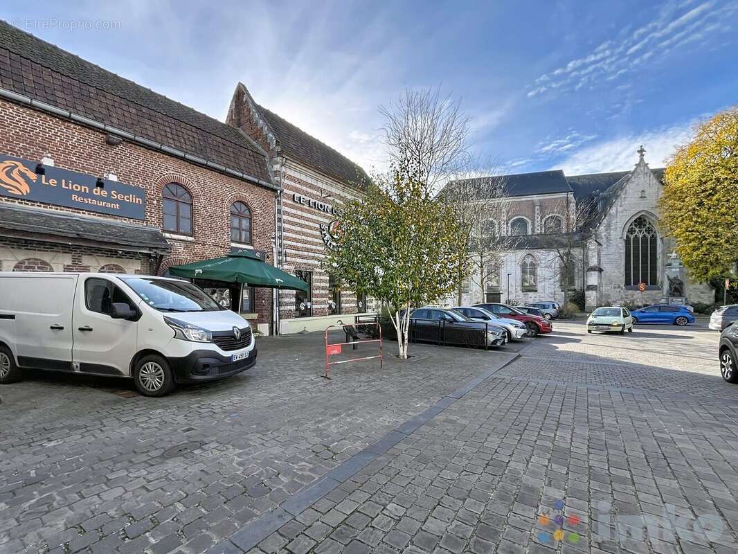 Commerce à SECLIN