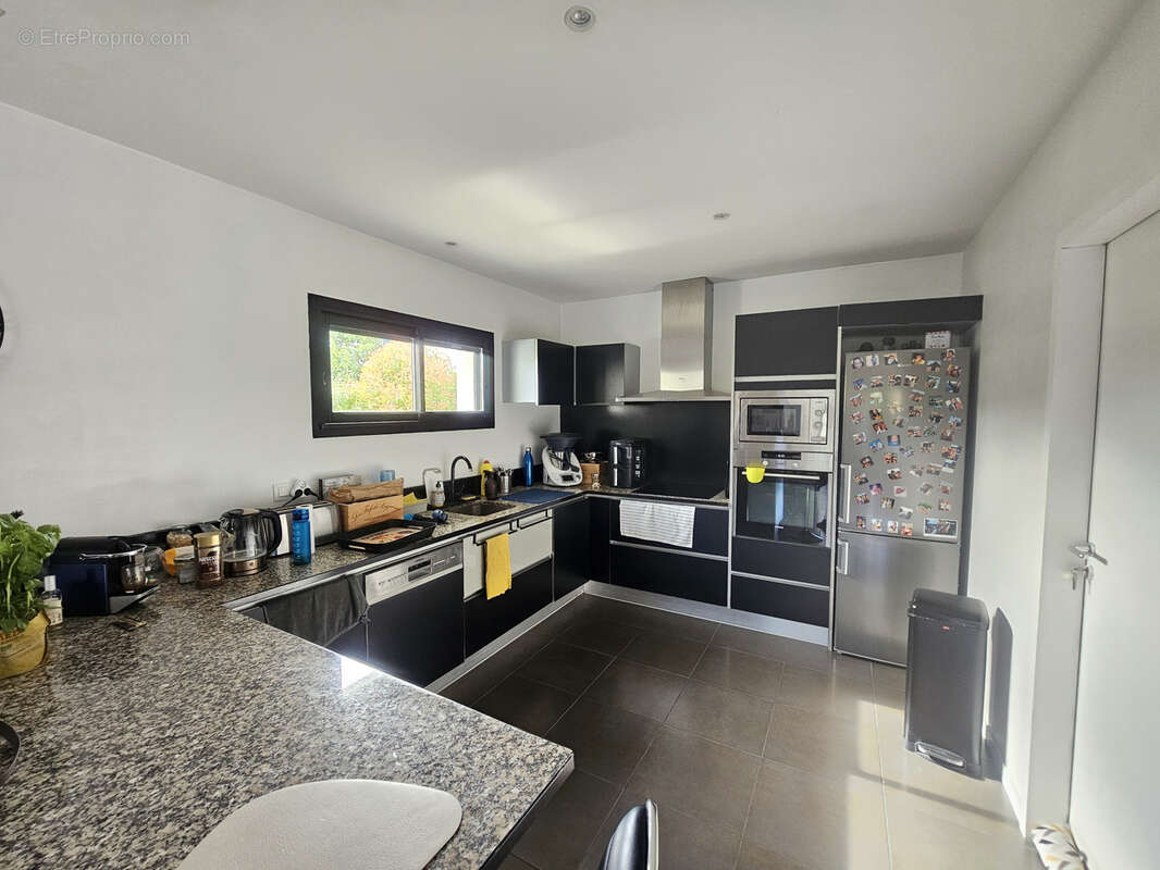 Maison familiale avec piscine à Avensan - photo 6