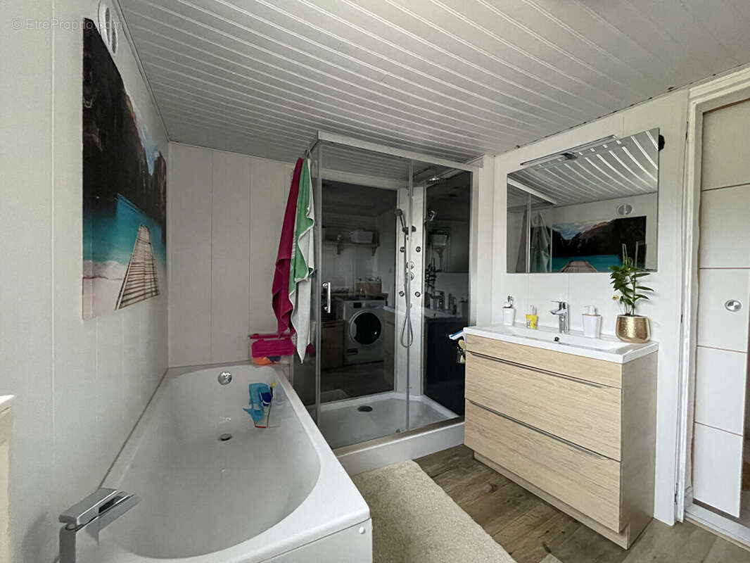 Maison à MARLE