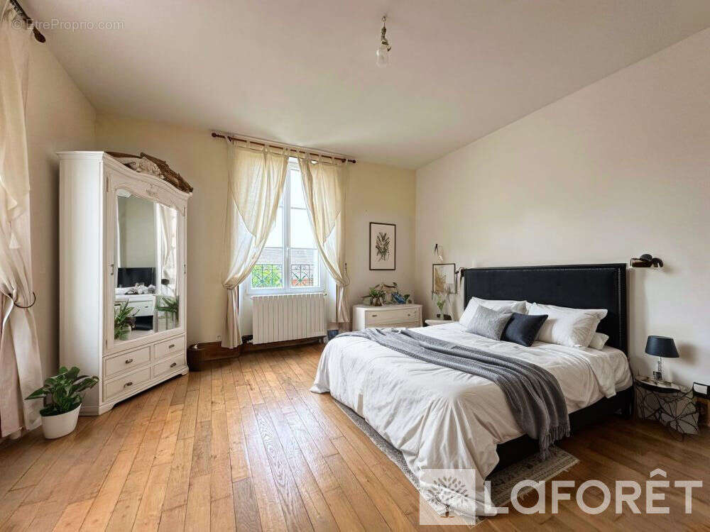 Maison à CHATEAU-THIERRY