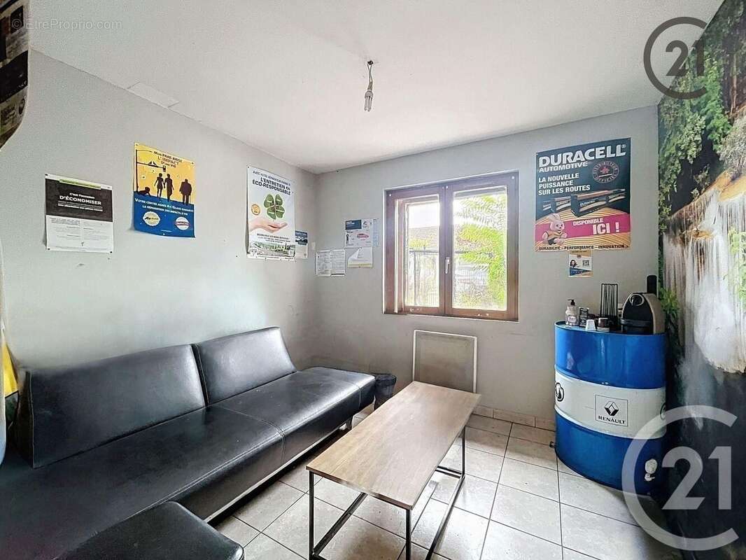 Maison à VILLENEUVE-SUR-YONNE